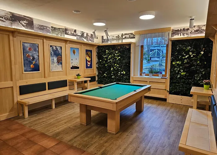 Balonovy Hotel A Pivovar Radesin