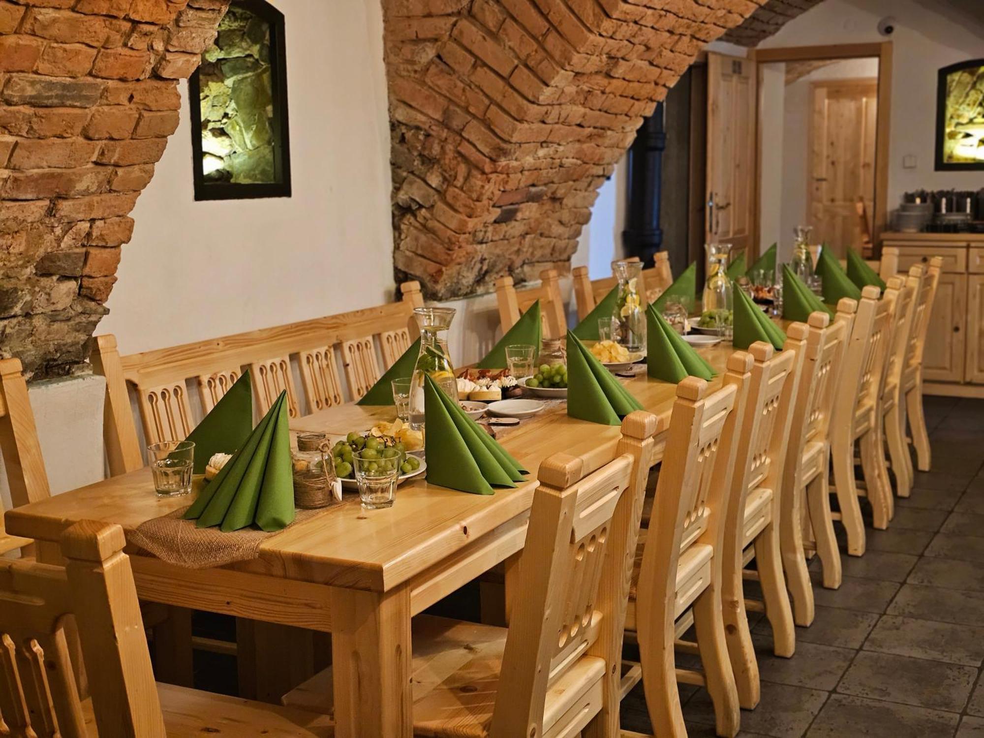 Balonovy A Pivovar 3* Radesin